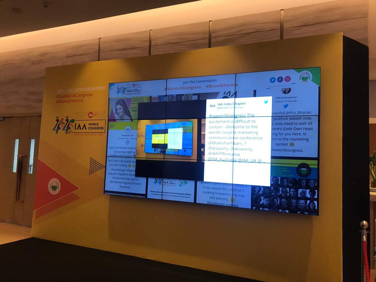 tweet wall