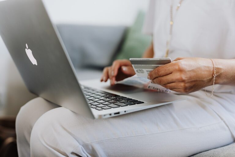 Forty Million From Etsy Brings Gizmodo Shopping To A New Dimension