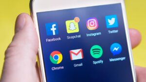 Newmanwires: Get on the Latest Facebook Trends