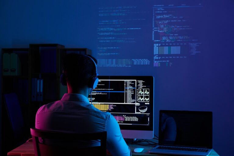 Top Tech Trends to Watch Closely 2023 Top Tech Trends to Watch Closely 2023