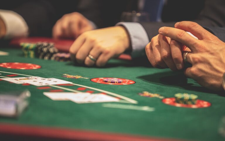 Crash the Jackpot at Wow Vegas Casino!