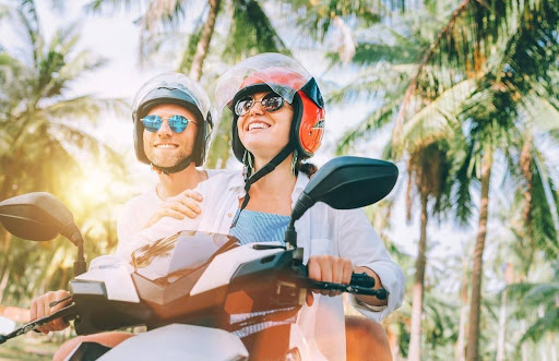 Get around Jaipur with this simple guide on bike and scooter rentals.