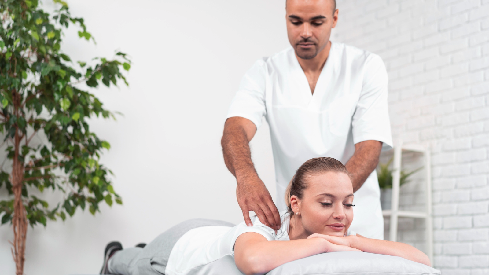 Common Conditions Treated at a Kirkland Chiropractor Clinic