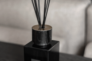 Benefits of Using Luxury Large Reed Diffusers to Elevate Your Home Ambience