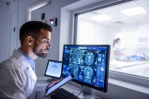 How Doctors Investigate Symptoms That Cannot Be Explained From the Outside